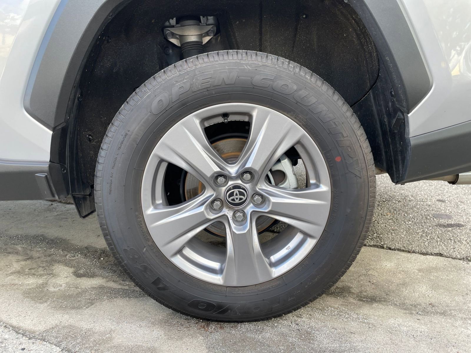 Thumbnail: 2025 Toyota RAV4 - 30