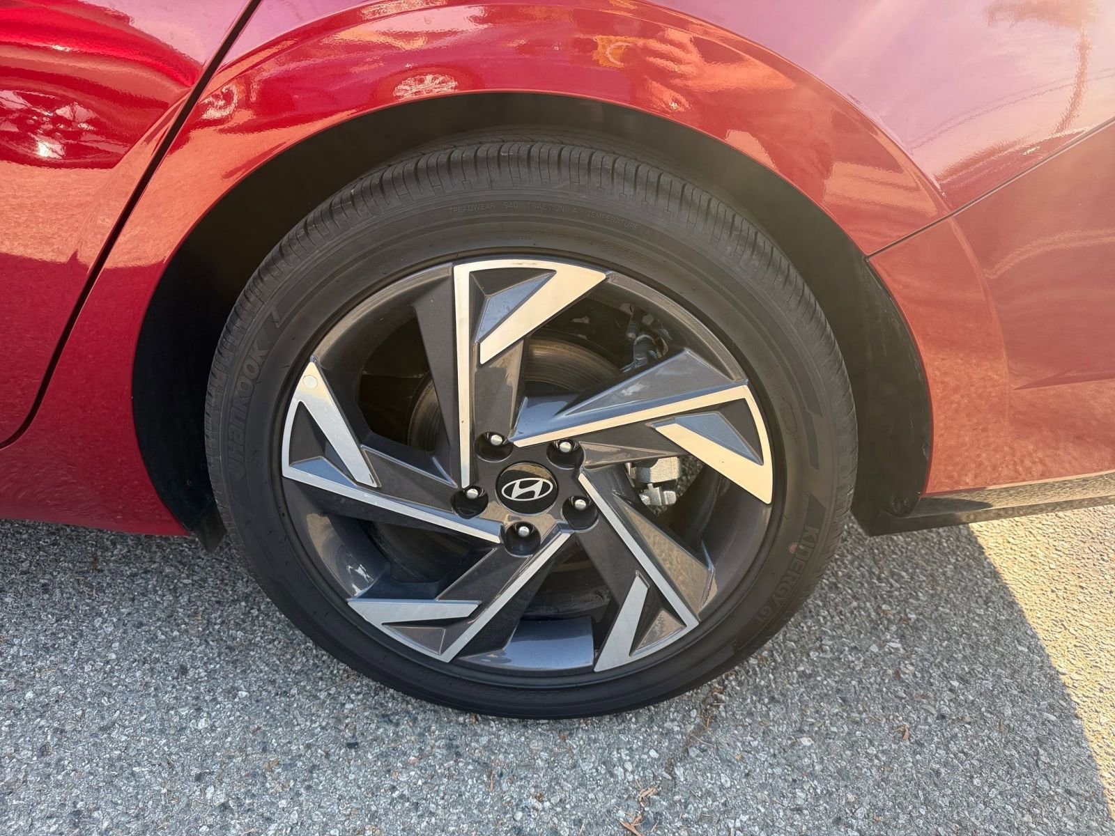 Thumbnail: 2025 Hyundai Elantra - 25