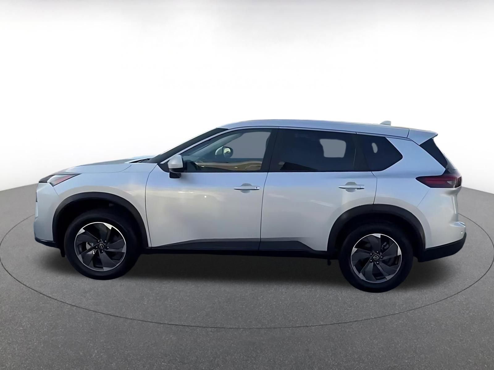 Thumbnail: 2025 Nissan Rogue - 10