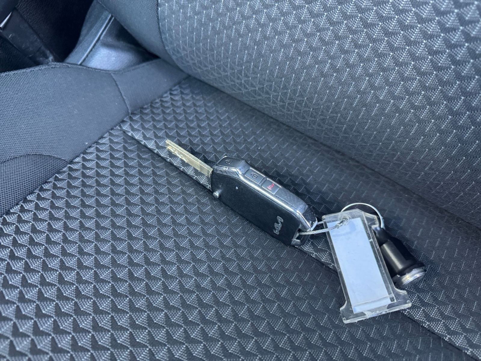 Thumbnail: 2025 Kia Sportage - 21