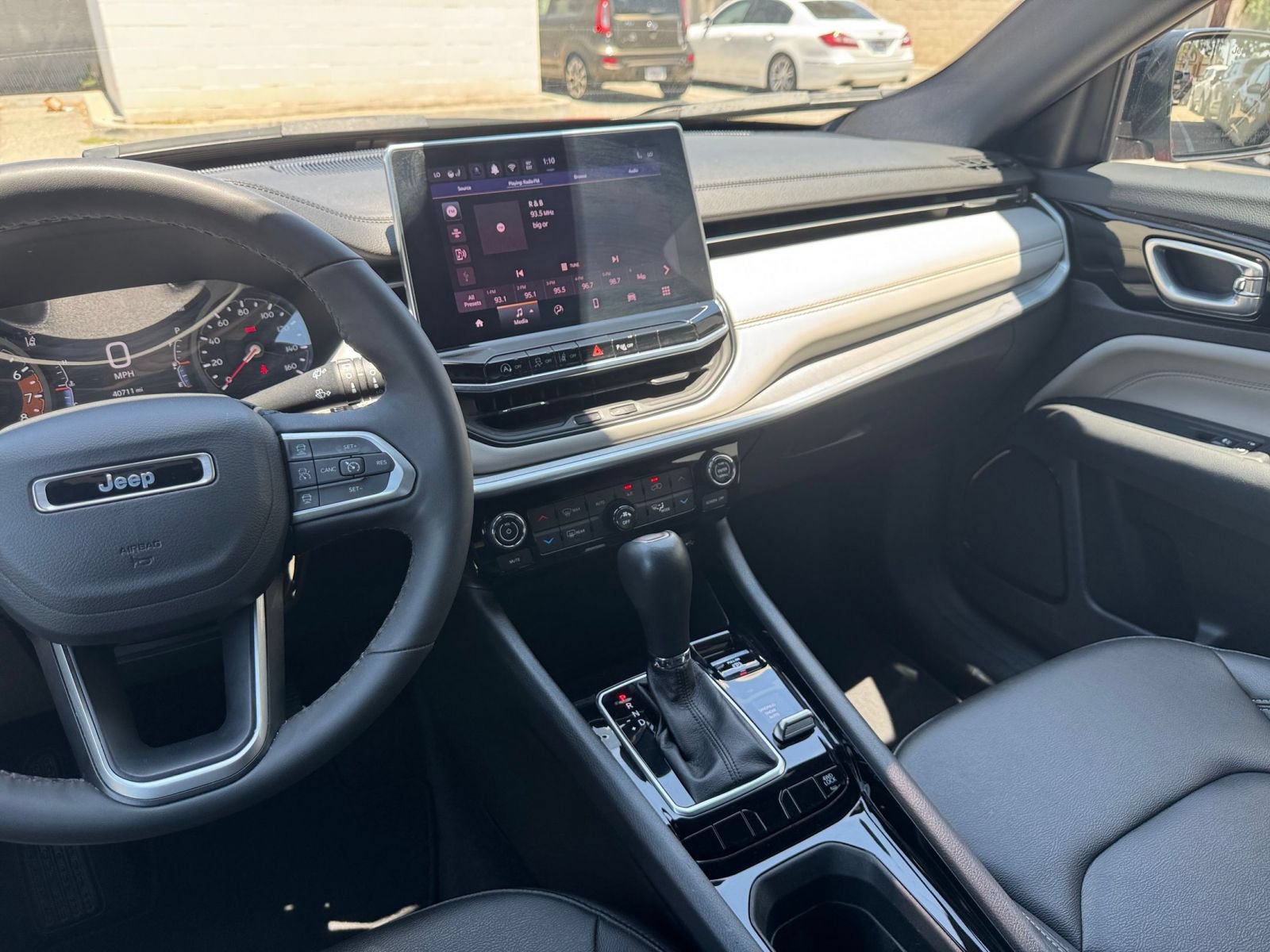 Thumbnail: 2025 Jeep Compass - 20