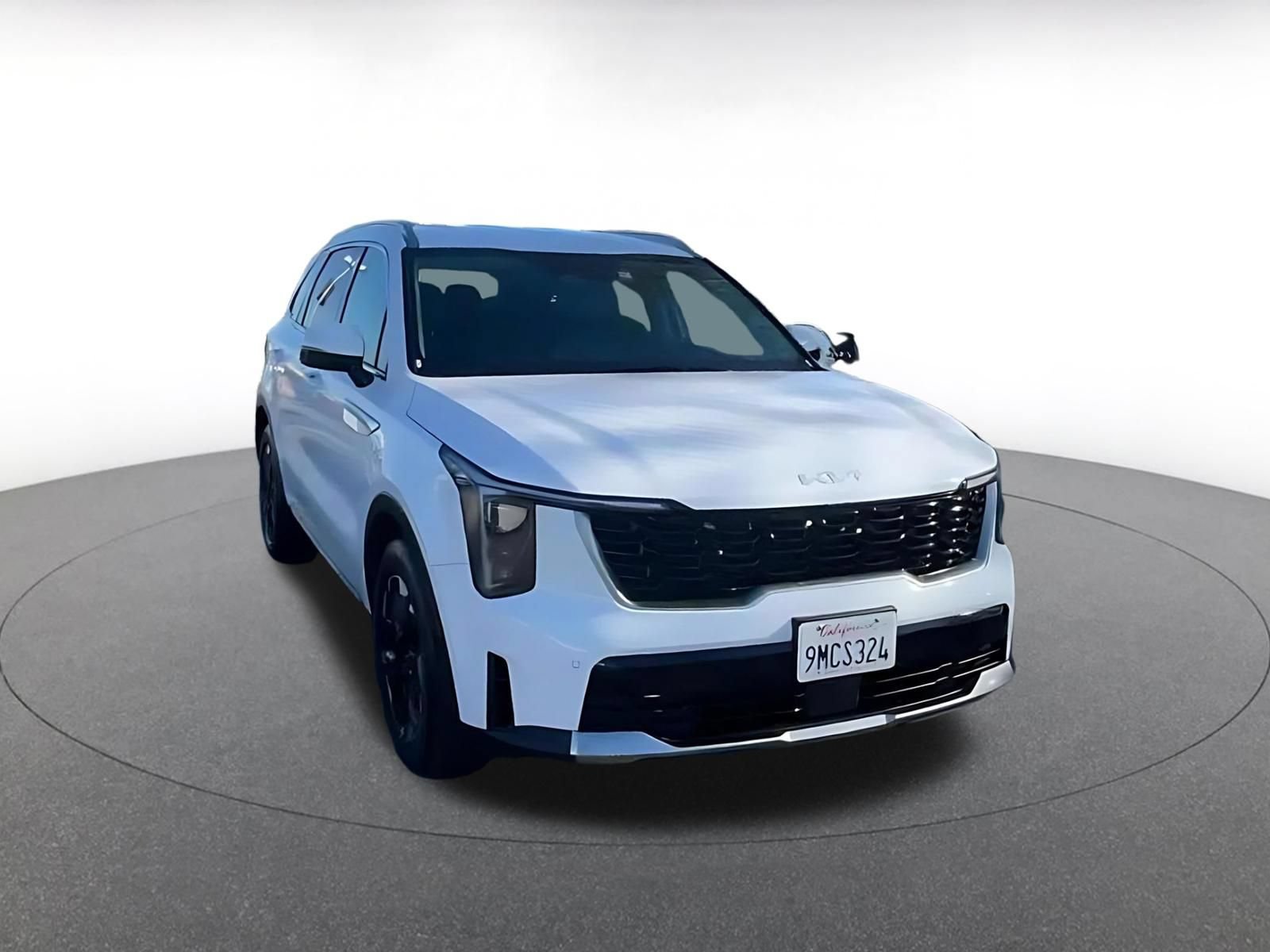 Thumbnail: 2024 Kia Sorento - 3