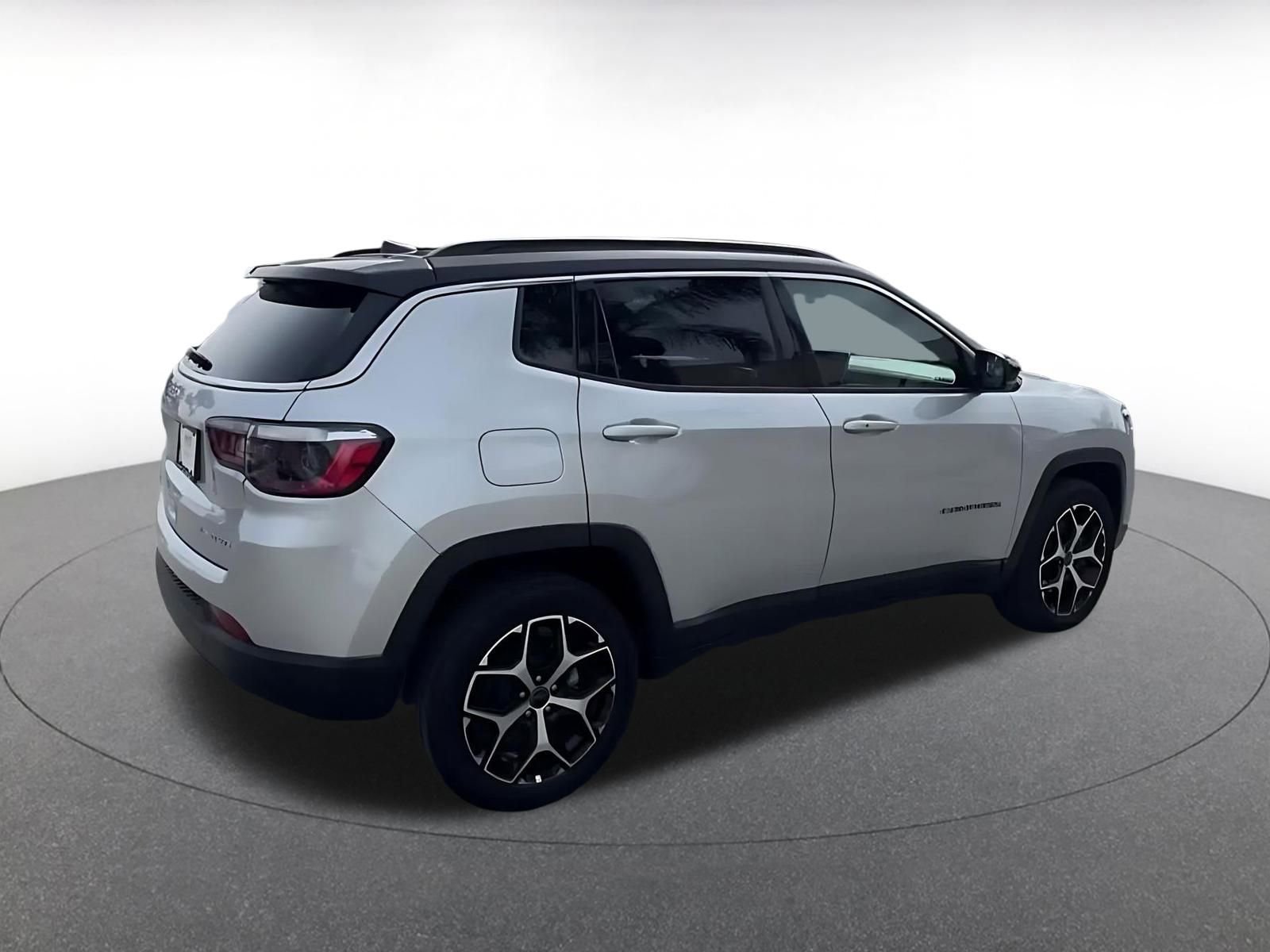 Thumbnail: 2025 Jeep Compass - 15