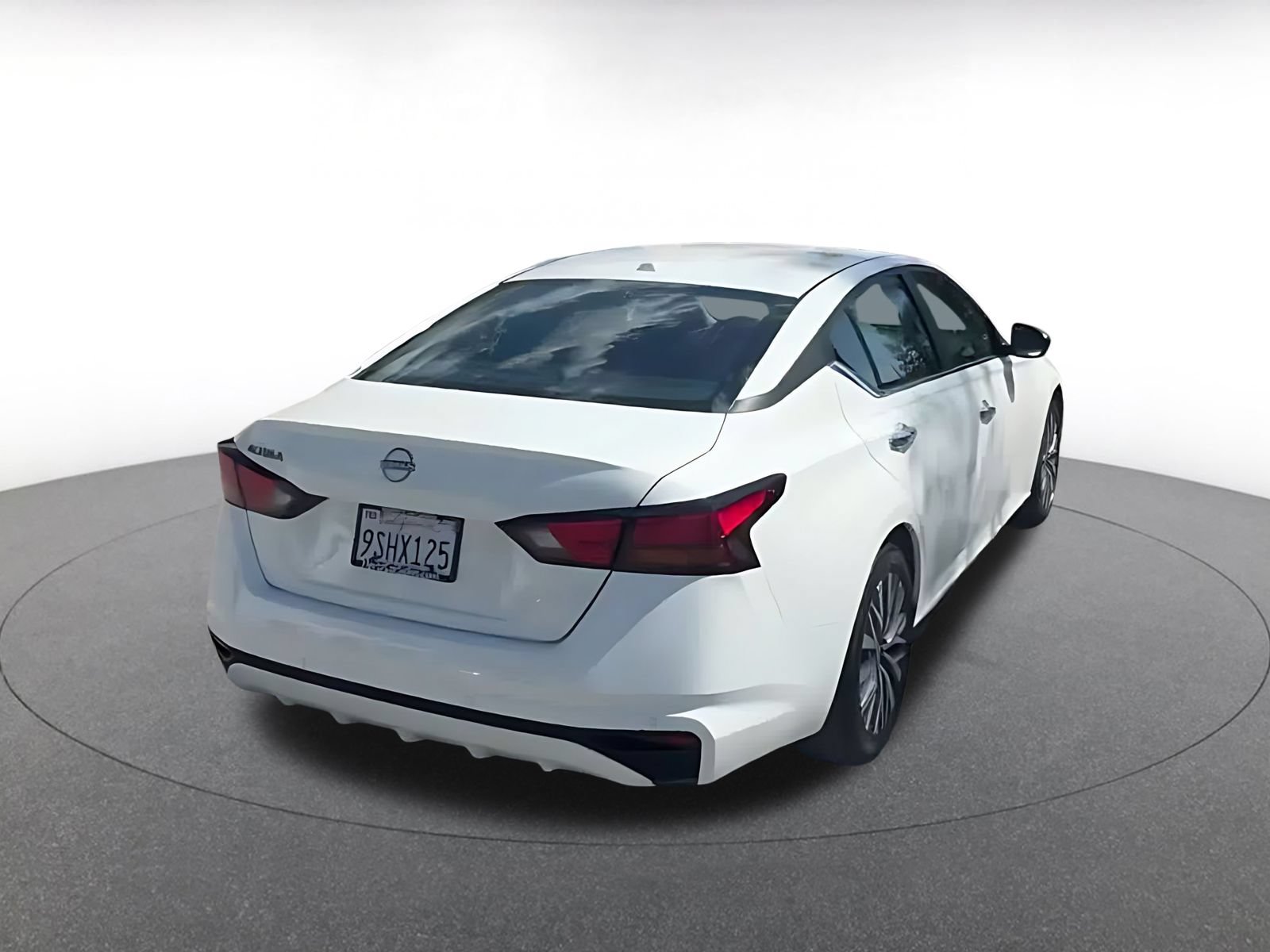Thumbnail: 2025 Nissan Altima - 14