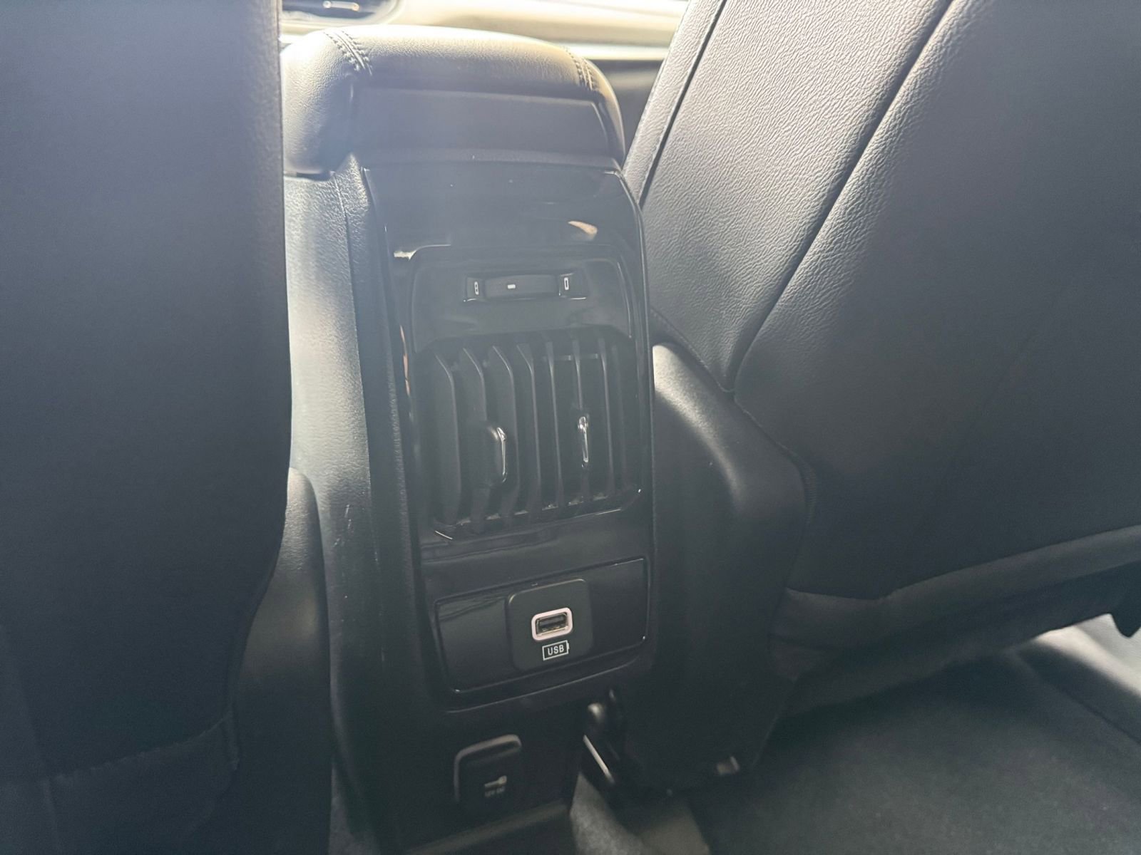 Thumbnail: 2025 Jeep Compass - 24