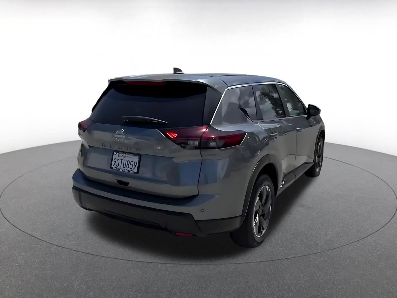 Thumbnail: 2025 Nissan Rogue - 14