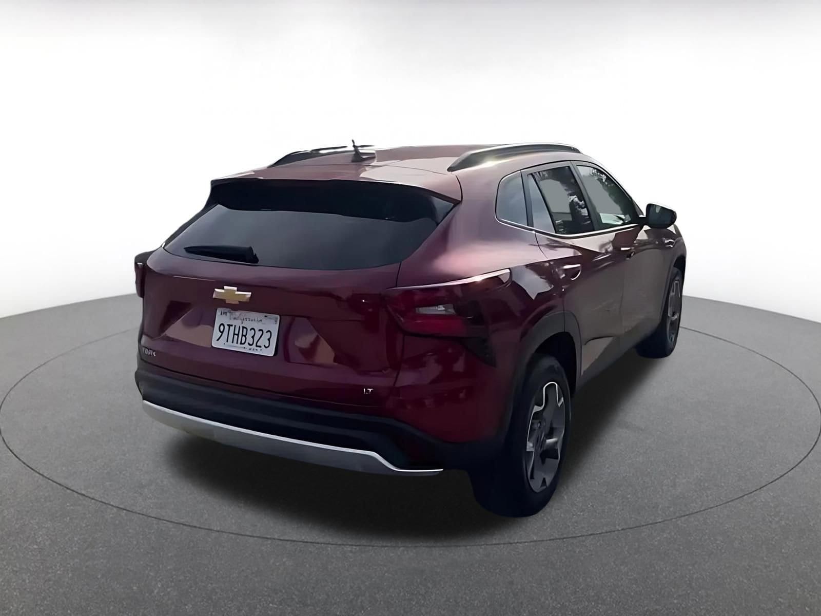 Thumbnail: 2025 Chevrolet Trax - 14