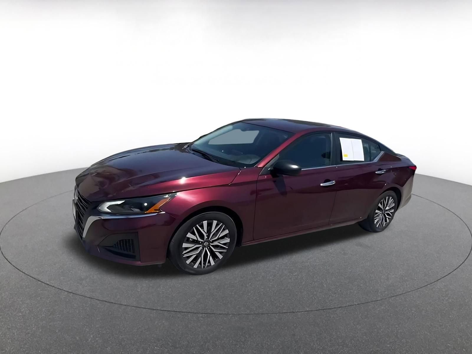 Thumbnail: 2025 Nissan Altima - 8