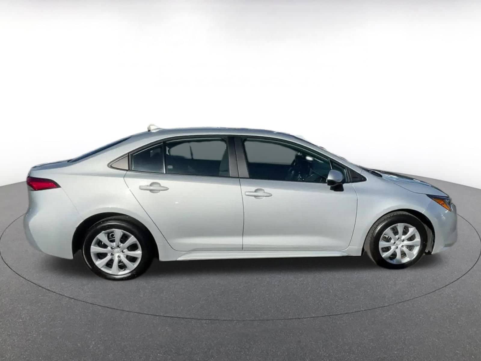 Thumbnail: 2025 Toyota Corolla - 15