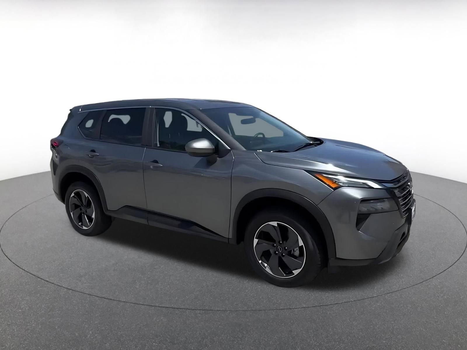Thumbnail: 2025 Nissan Rogue - 2