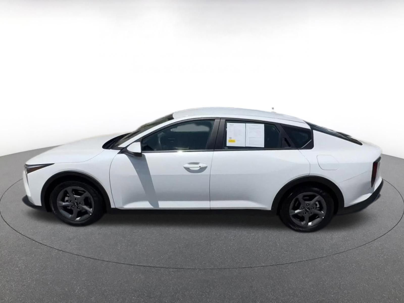 Thumbnail: 2025 Kia K4 - 11