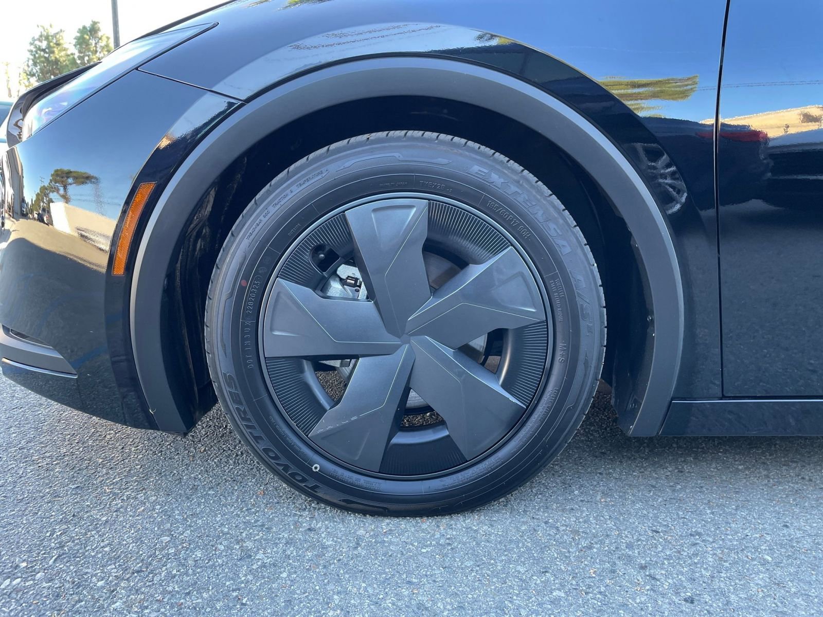 Thumbnail: 2025 Toyota Prius - 30