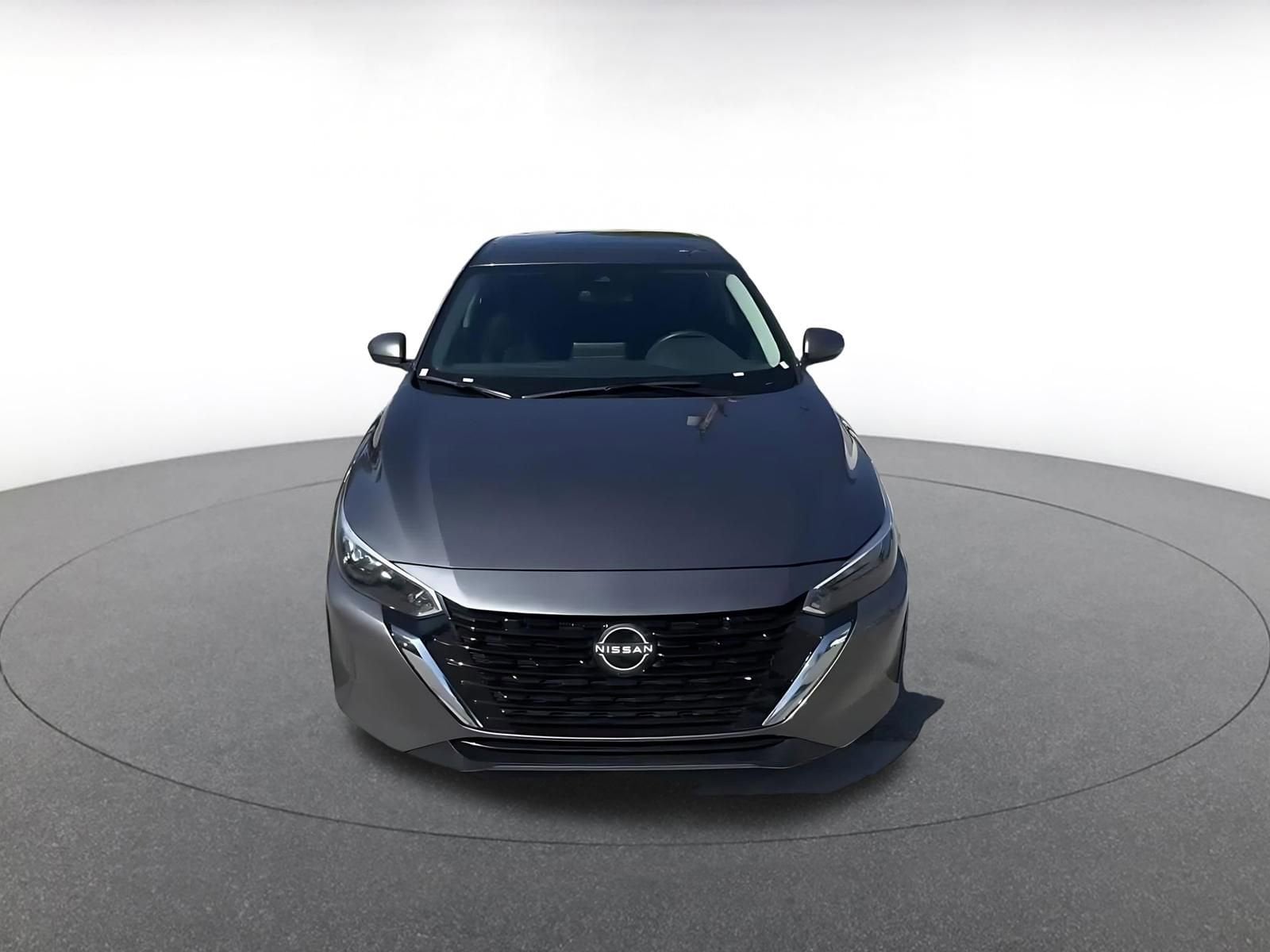 Thumbnail: 2025 Nissan Sentra - 4