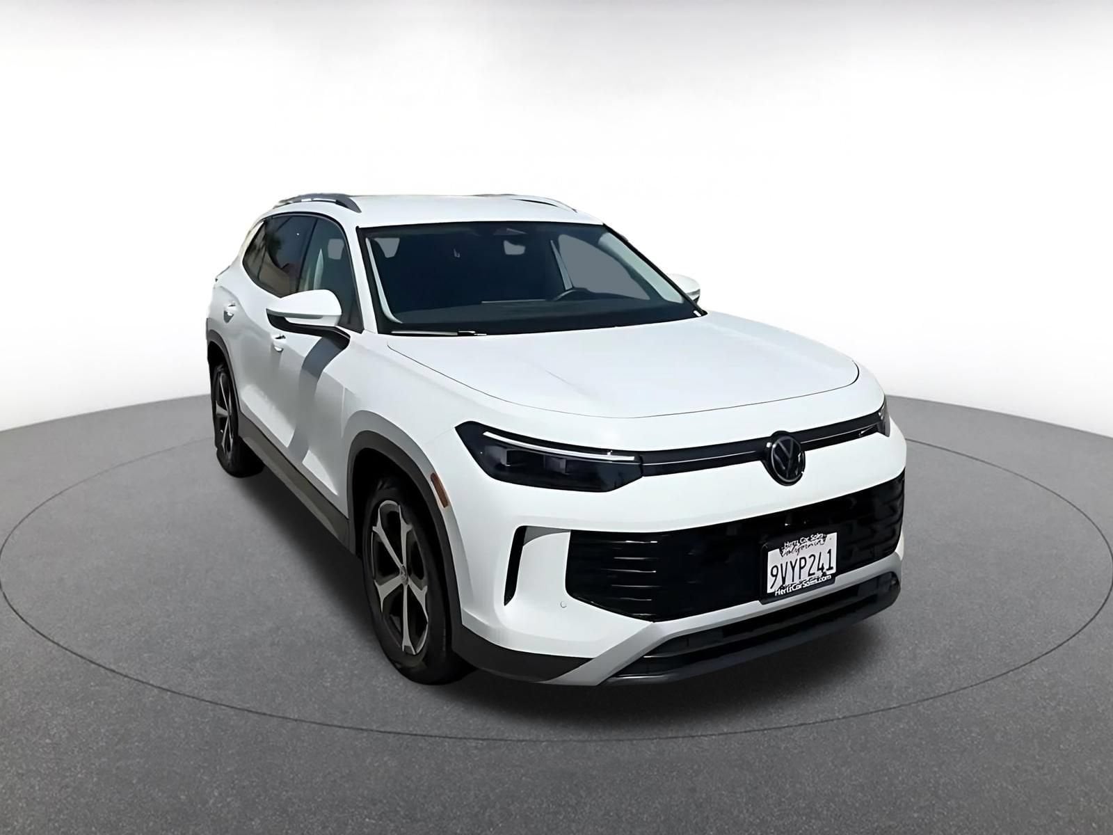 Thumbnail: 2026 Volkswagen Tiguan - 3