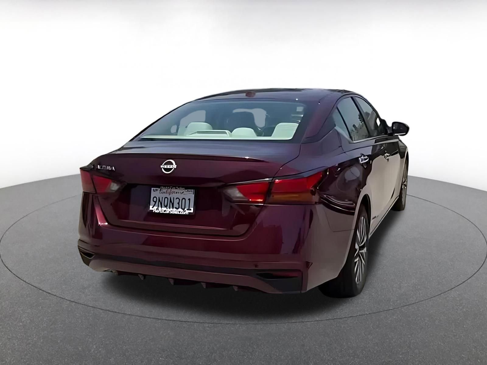 Thumbnail: 2025 Nissan Altima - 14