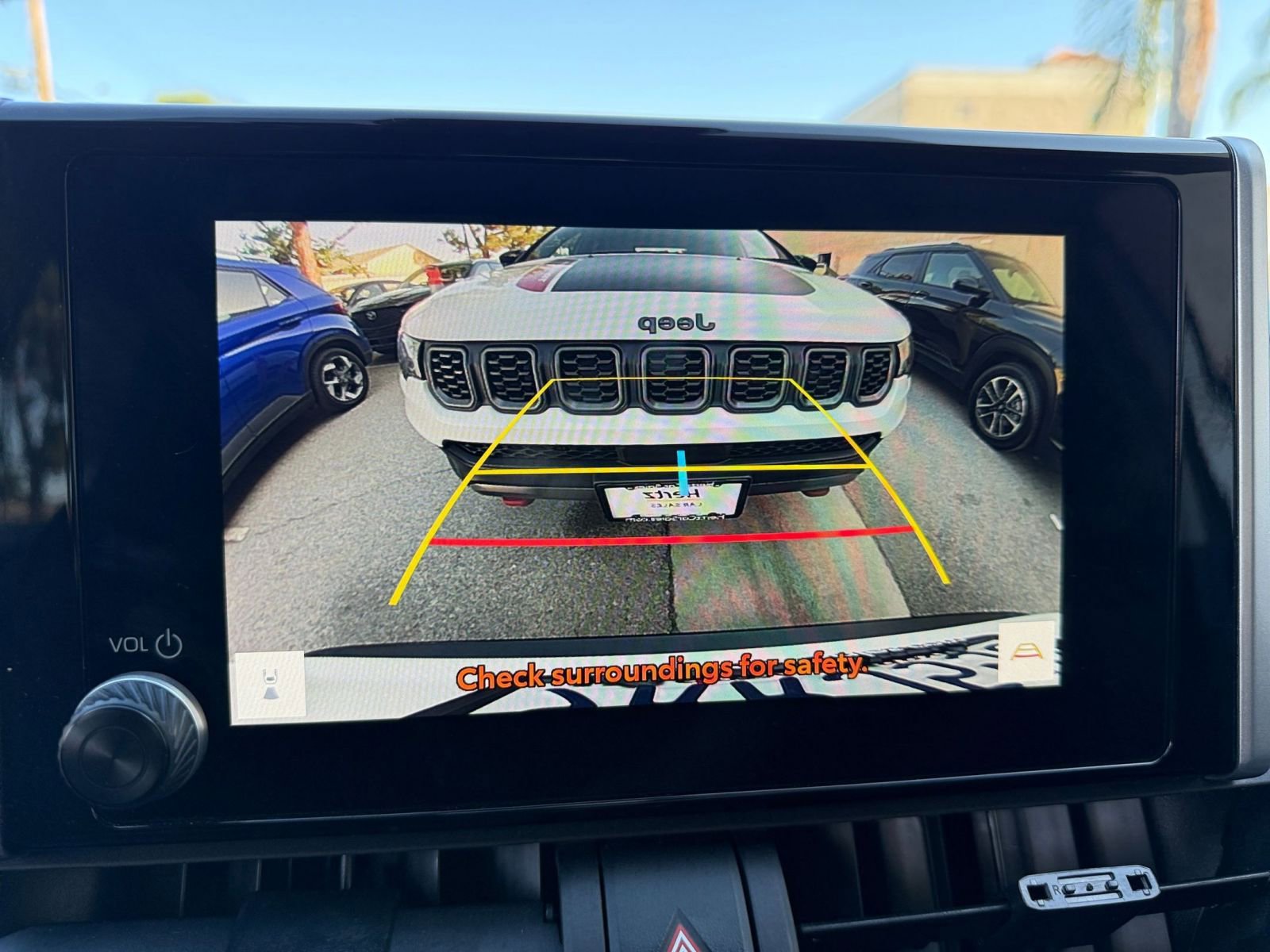 Thumbnail: 2025 Toyota RAV4 - 17