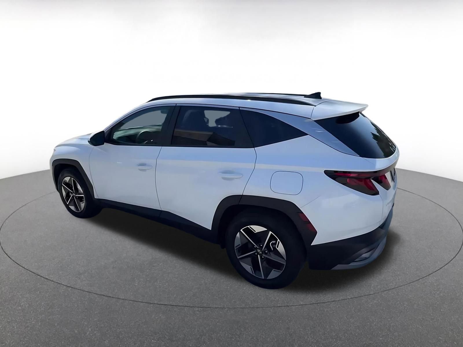 Thumbnail: 2025 Hyundai Tucson - 10