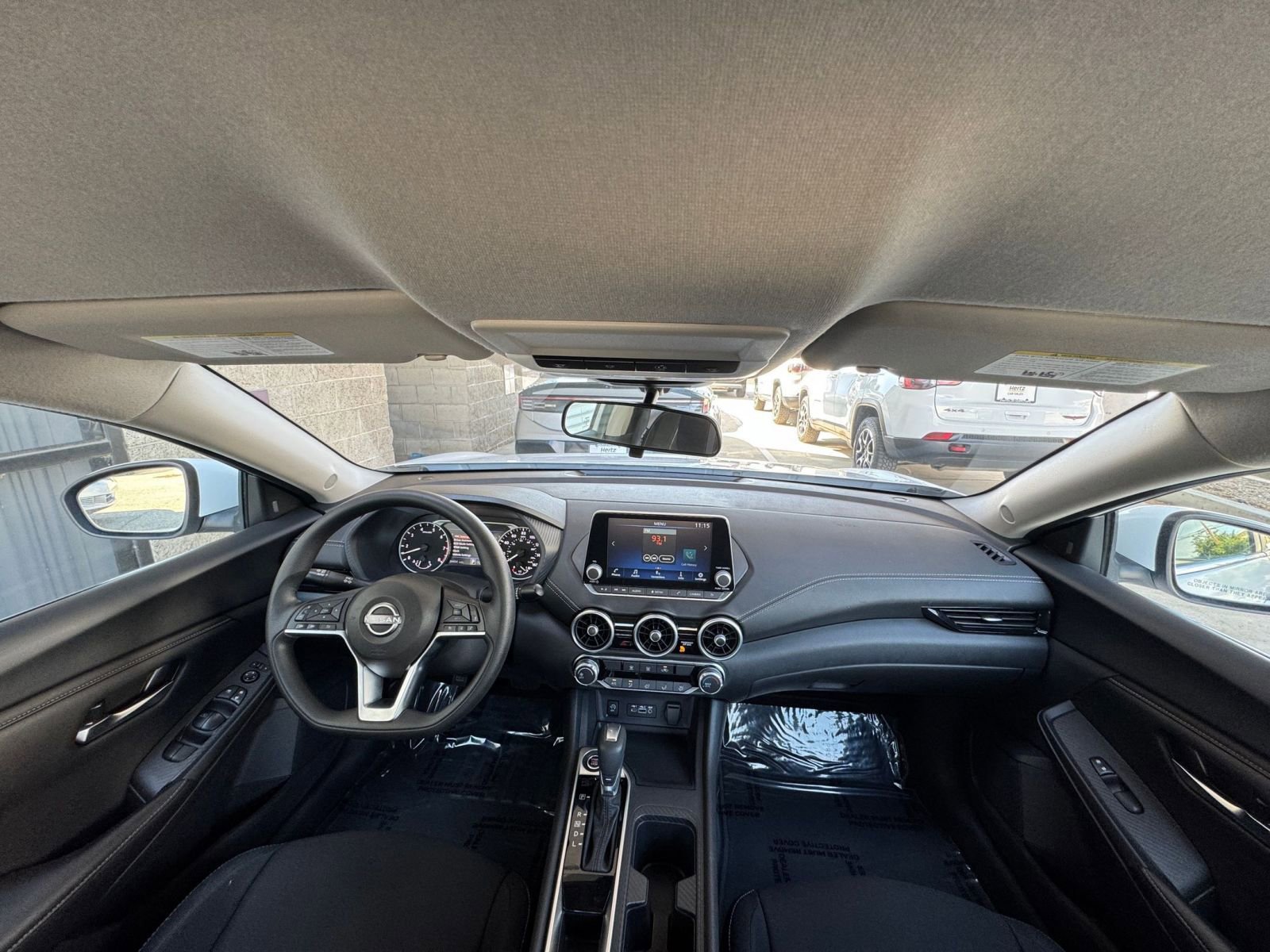 Thumbnail: 2024 Nissan Sentra - 32