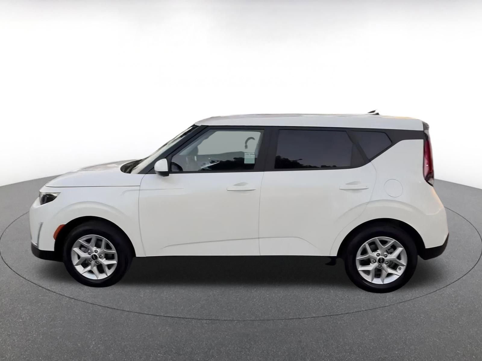 Thumbnail: 2025 Kia Soul - 9