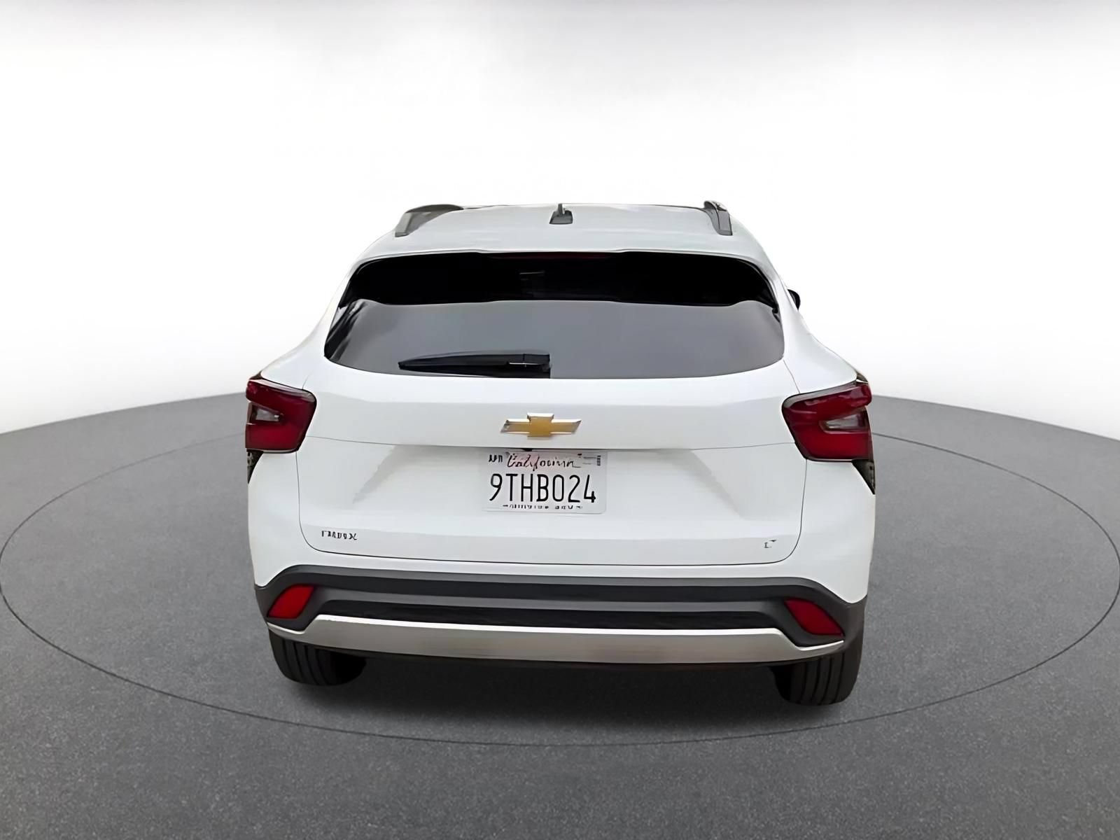 Thumbnail: 2025 Chevrolet Trax - 11