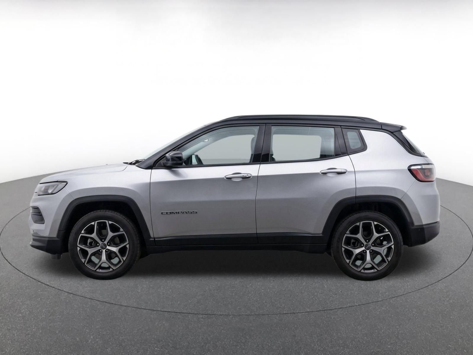 Thumbnail: 2025 Jeep Compass - 4