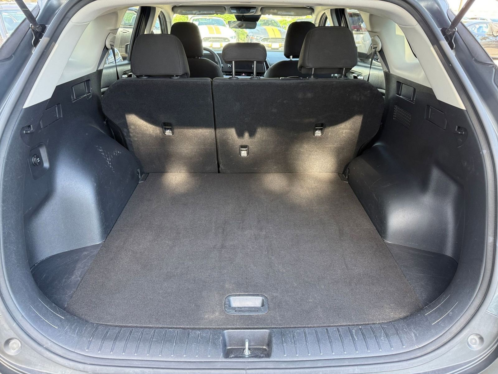 Thumbnail: 2025 Kia Sportage - 27