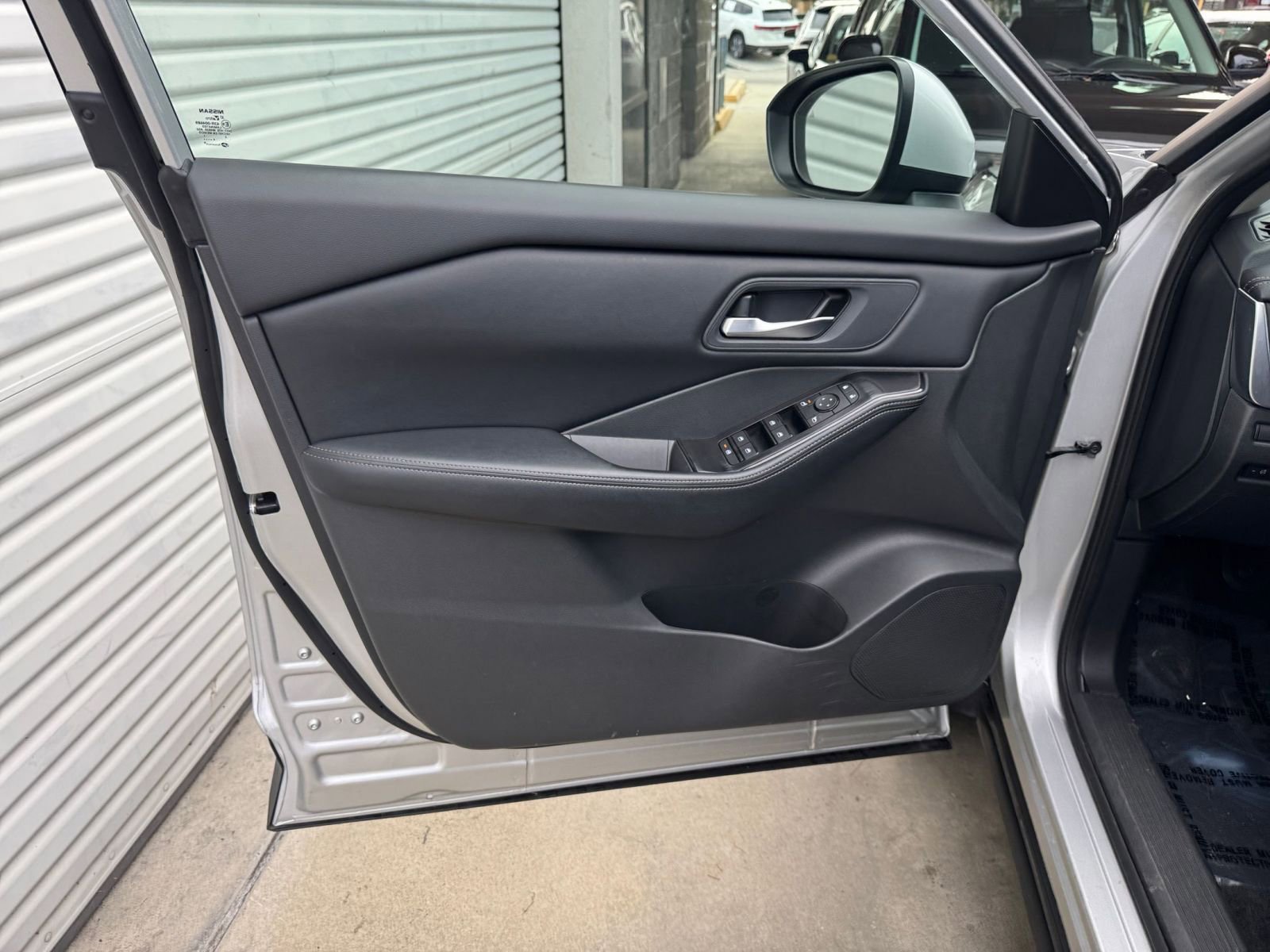 Thumbnail: 2025 Nissan Rogue - 18