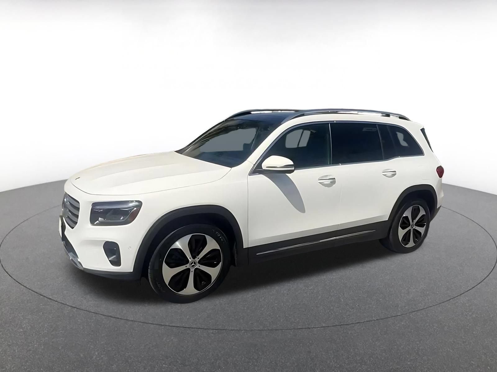 Thumbnail: 2025 Mercedes-Benz GLB - 8