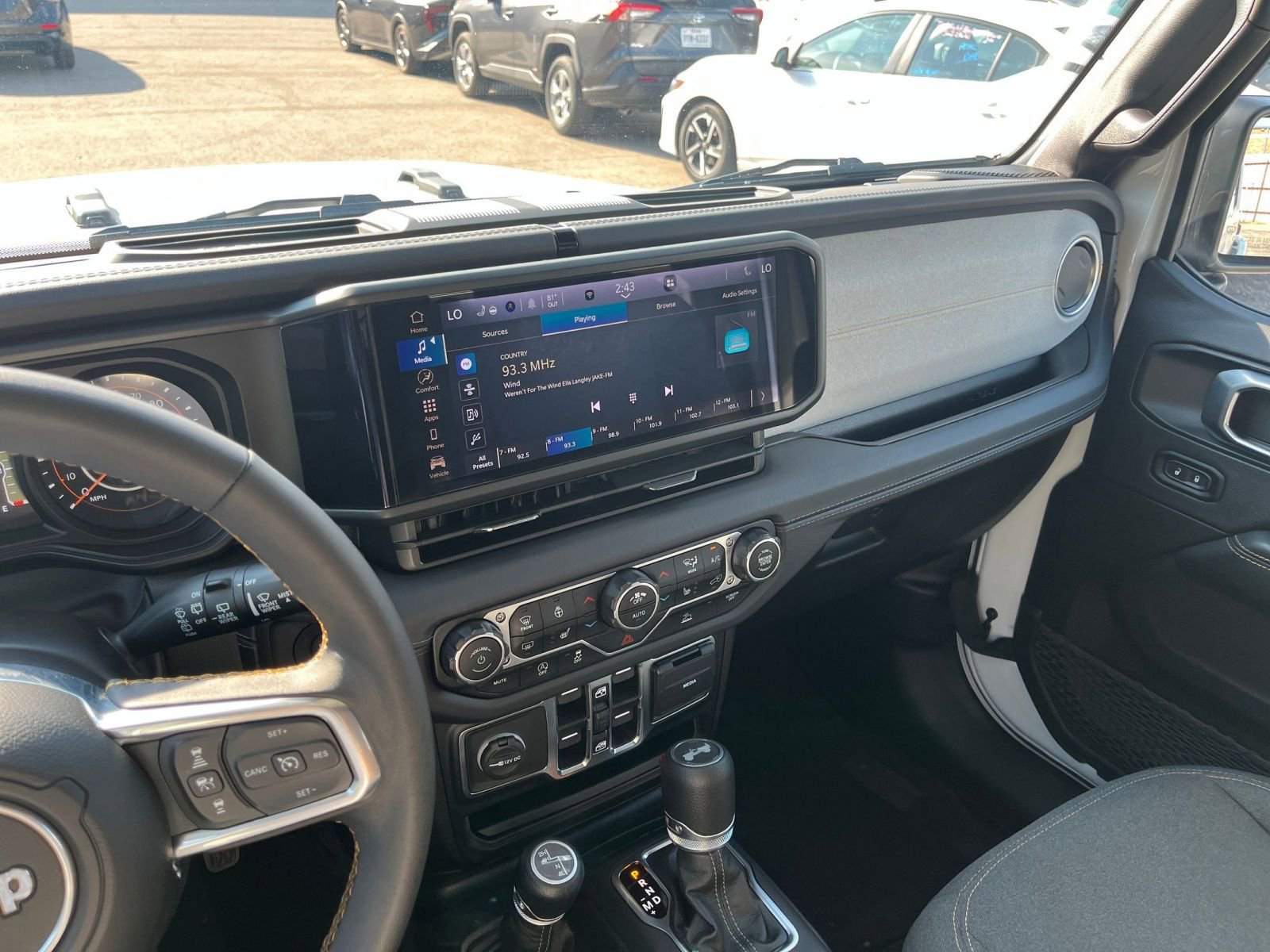 Thumbnail: 2025 Jeep Wrangler - 18