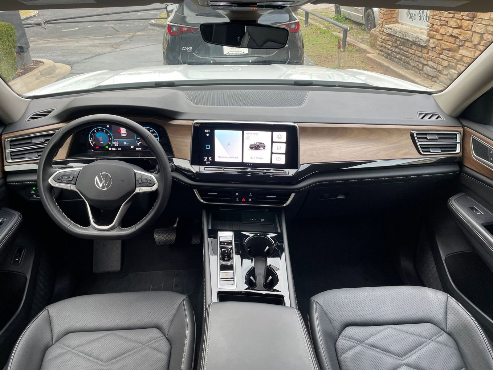 Thumbnail: 2025 Volkswagen Atlas - 33