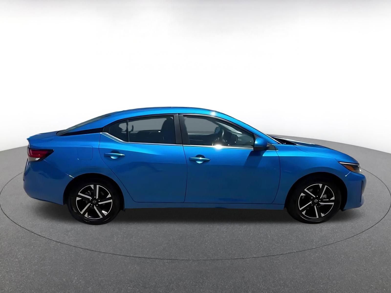 Thumbnail: 2025 Nissan Sentra - 16