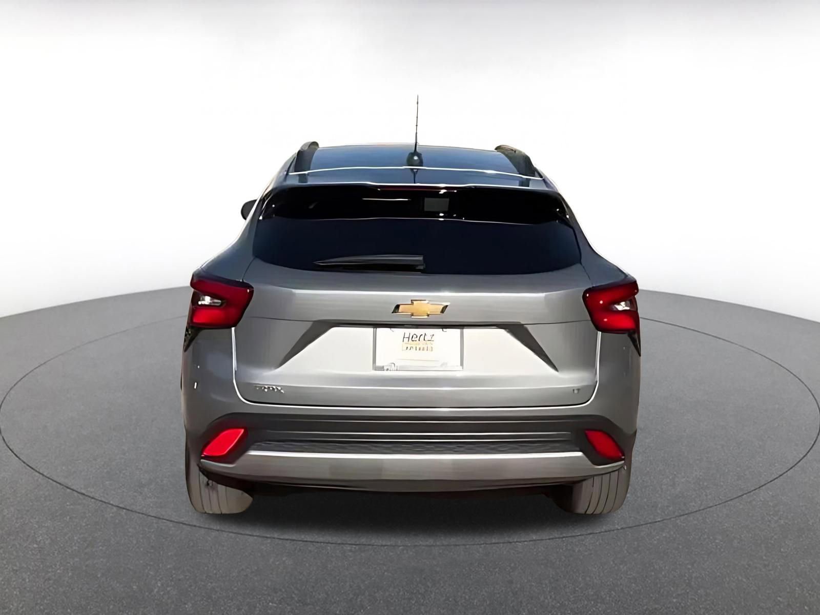 Thumbnail: 2025 Chevrolet Trax - 11