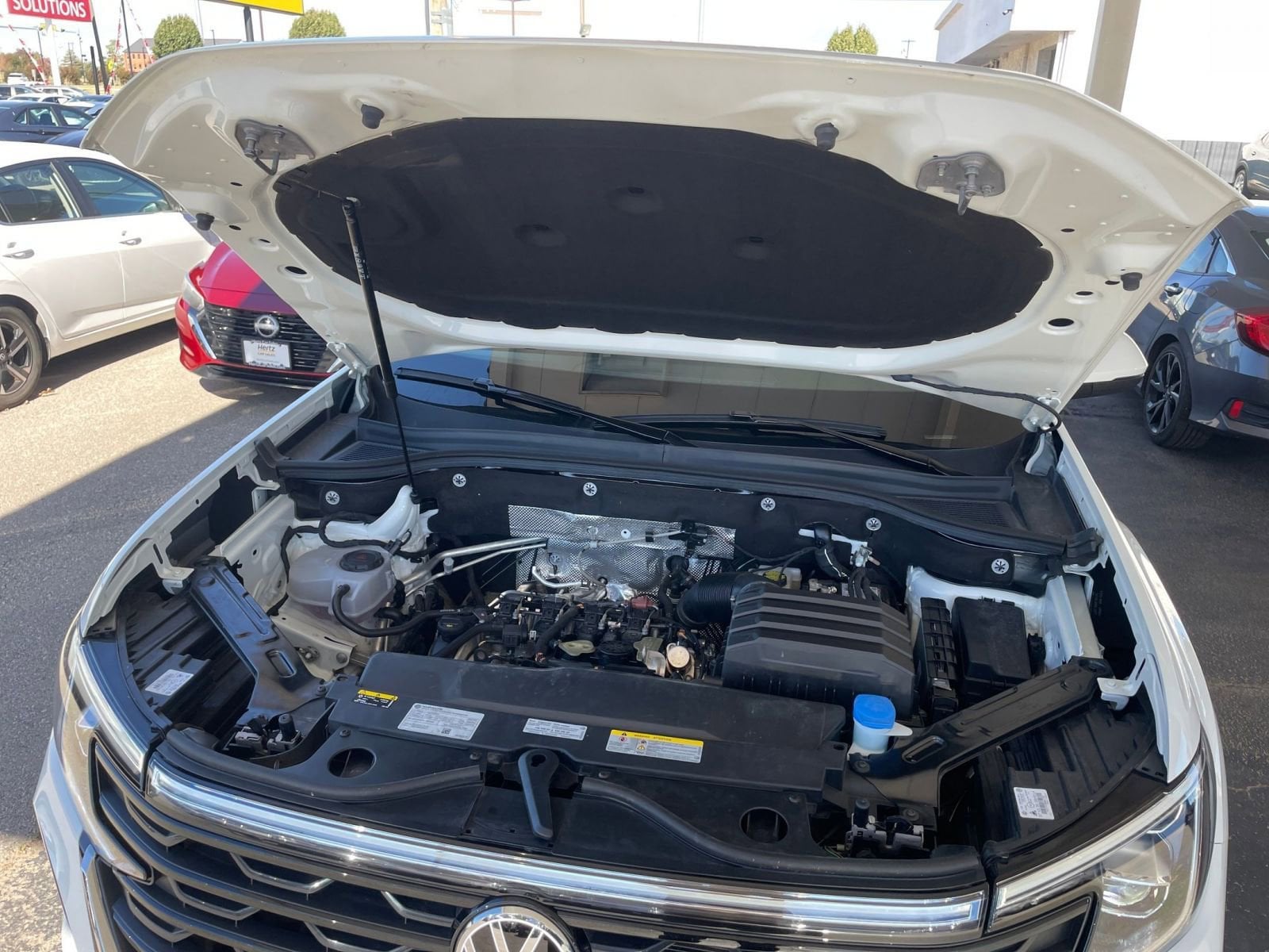 Thumbnail: 2025 Volkswagen Atlas - 32