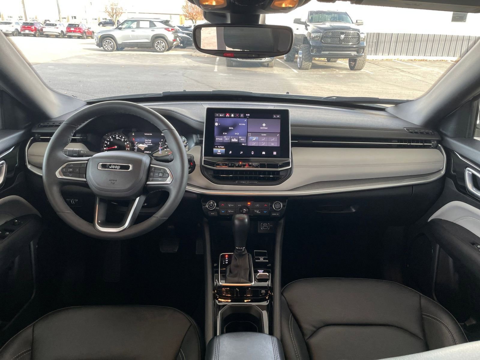 Thumbnail: 2025 Jeep Compass - 33