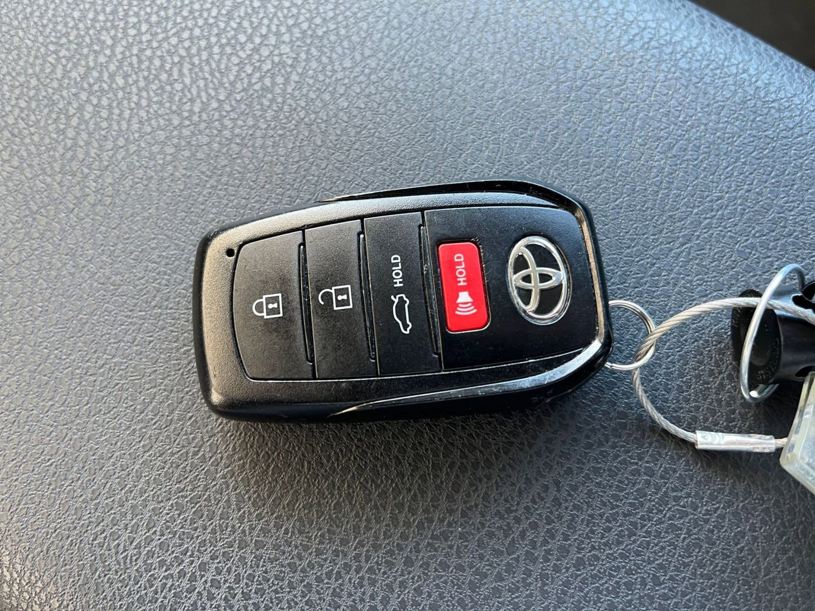 Thumbnail: 2025 Toyota Camry - 22