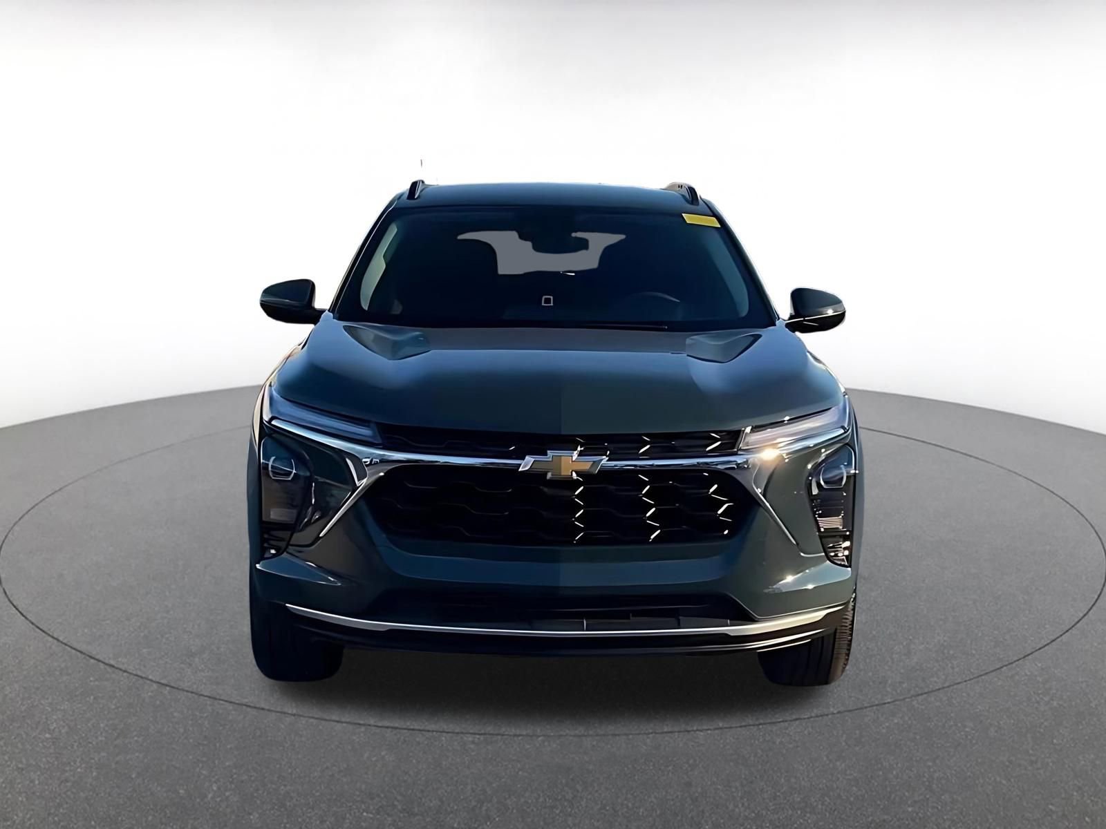 Thumbnail: 2025 Chevrolet Trax - 4