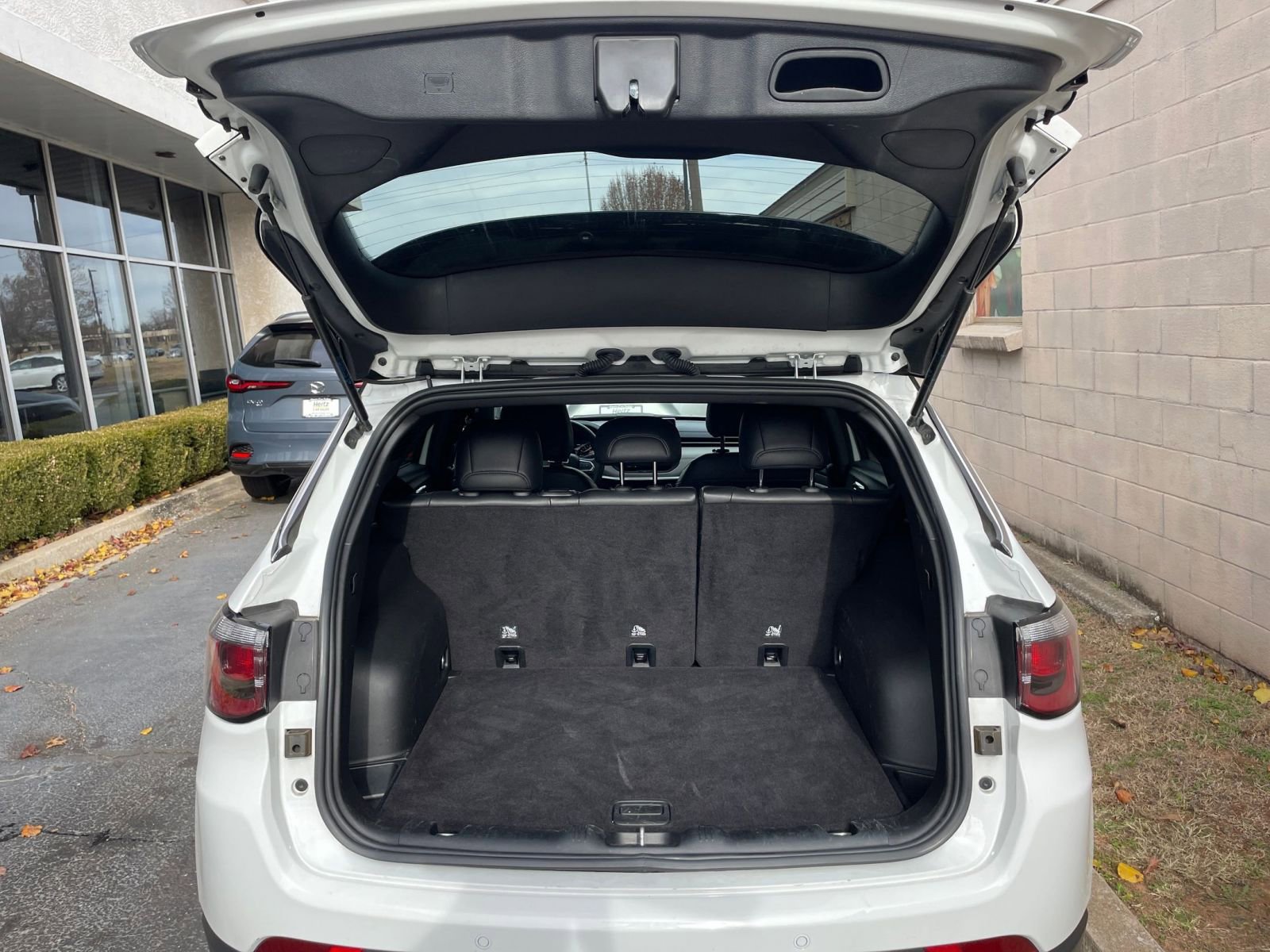 Thumbnail: 2025 Jeep Compass - 31