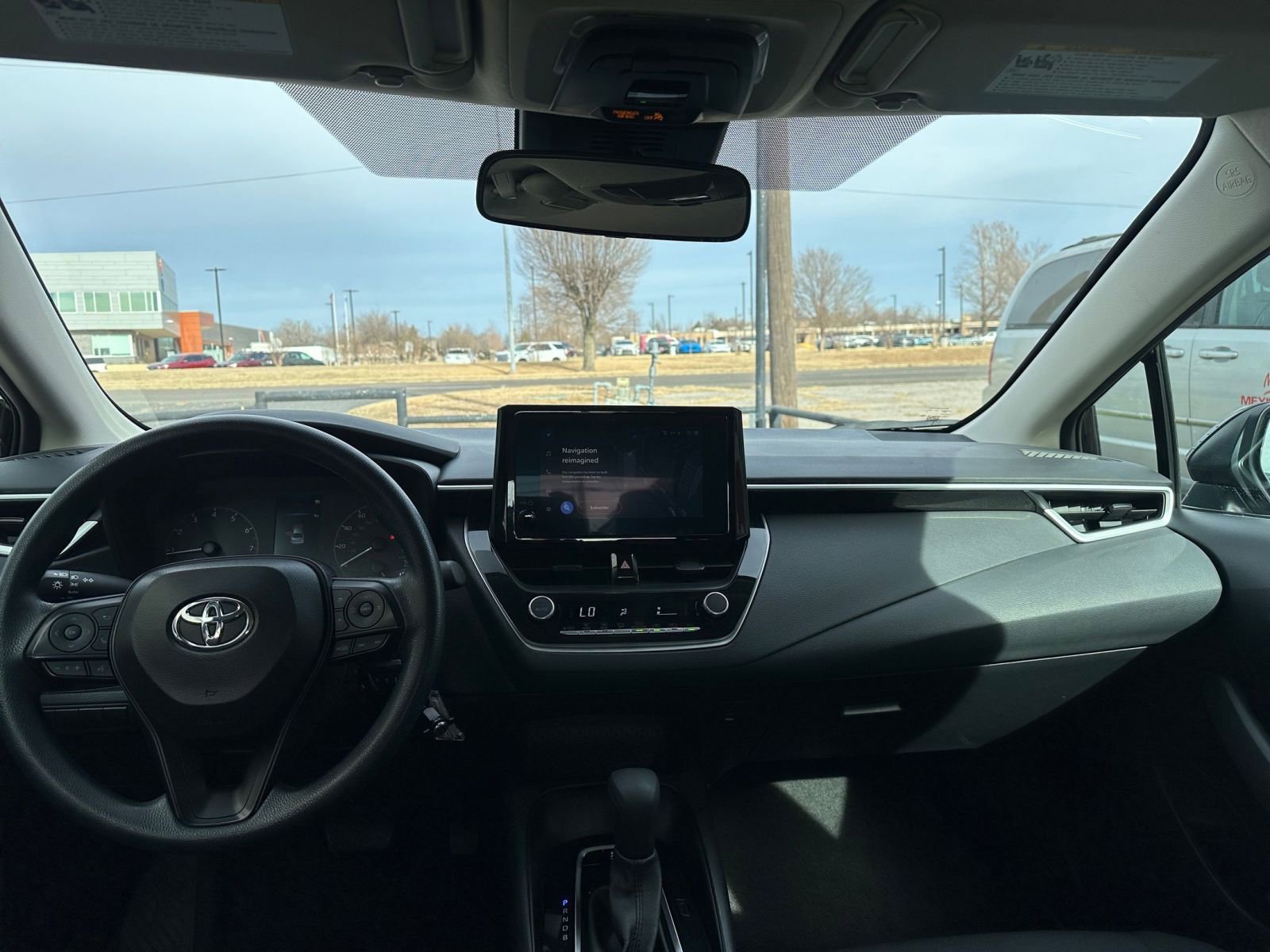 Thumbnail: 2025 Toyota Corolla - 31