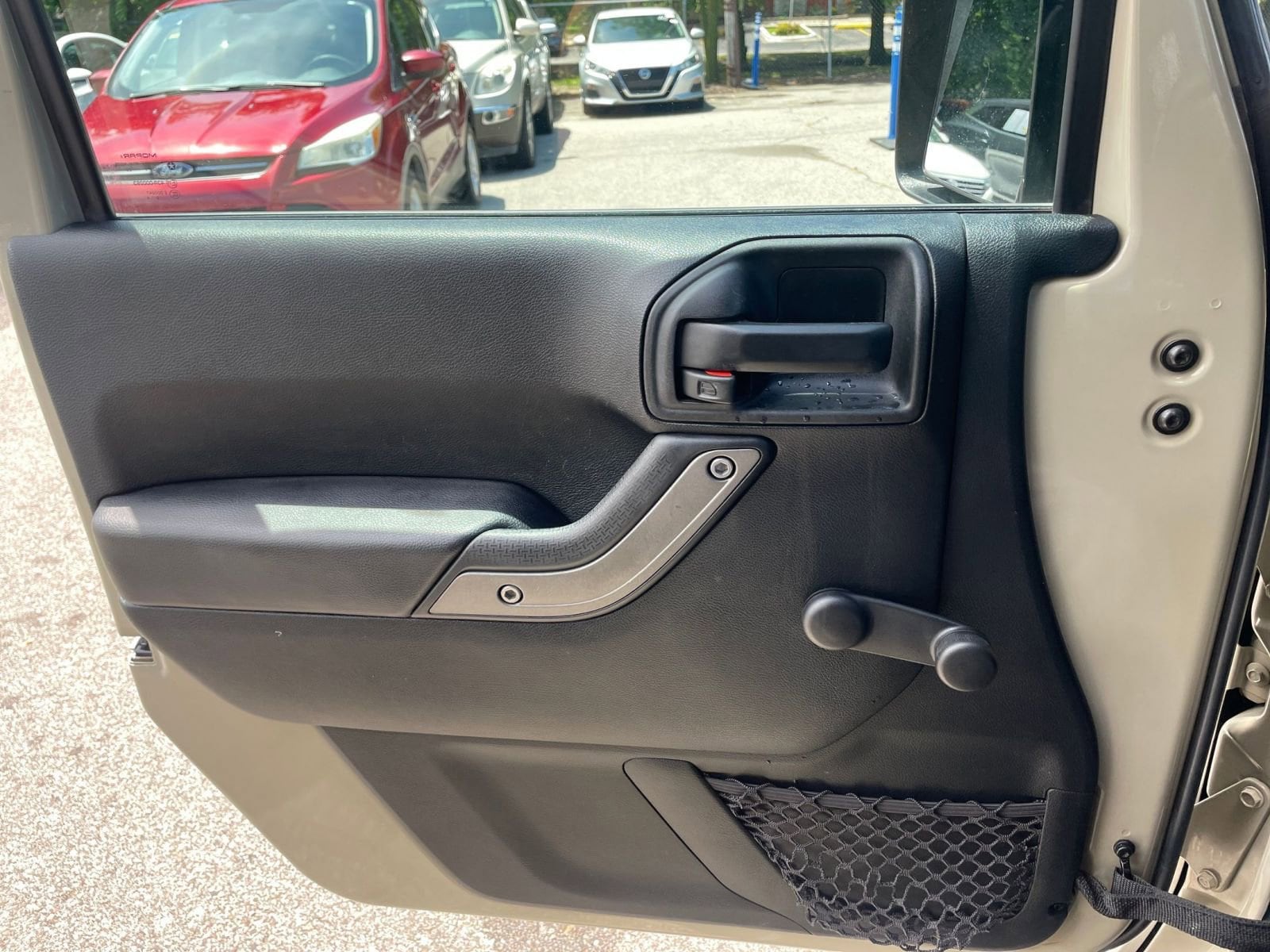 2017 Jeep Wrangler Sport 18