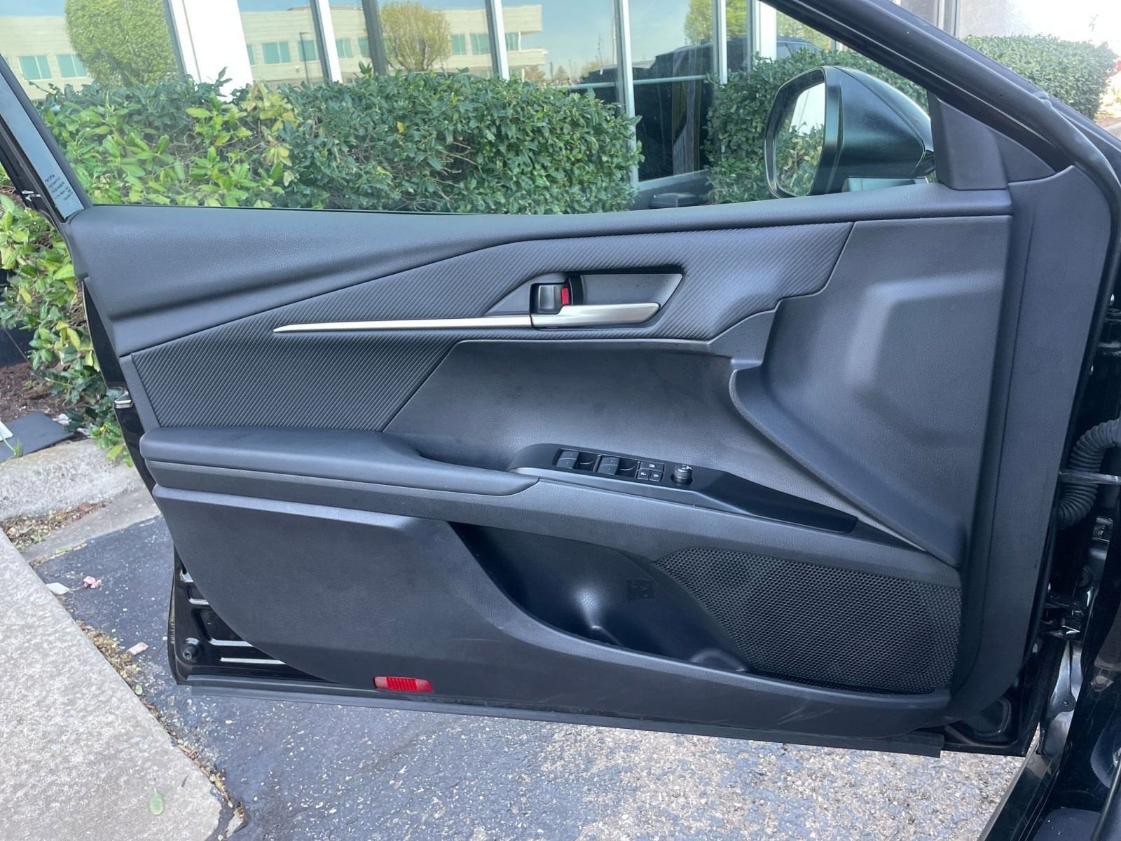 Thumbnail: 2025 Toyota Camry - 18