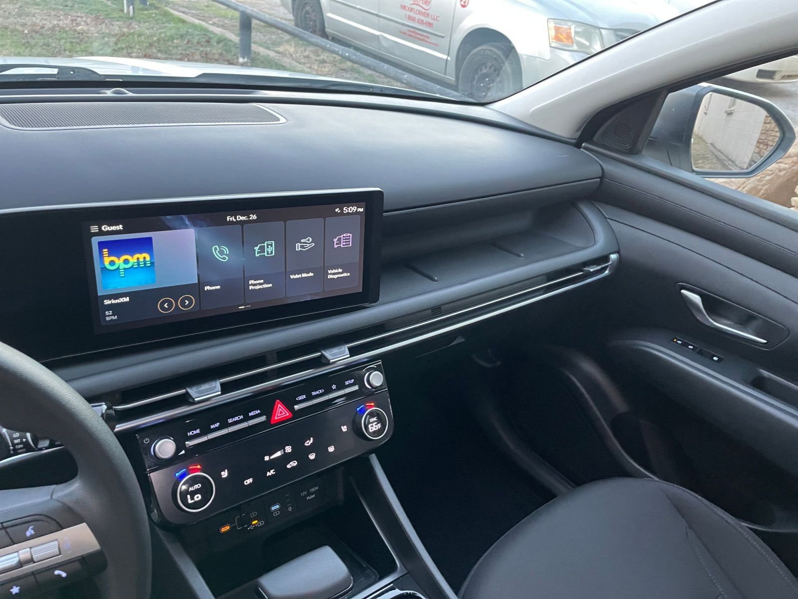 Thumbnail: 2025 Hyundai Tucson - 18