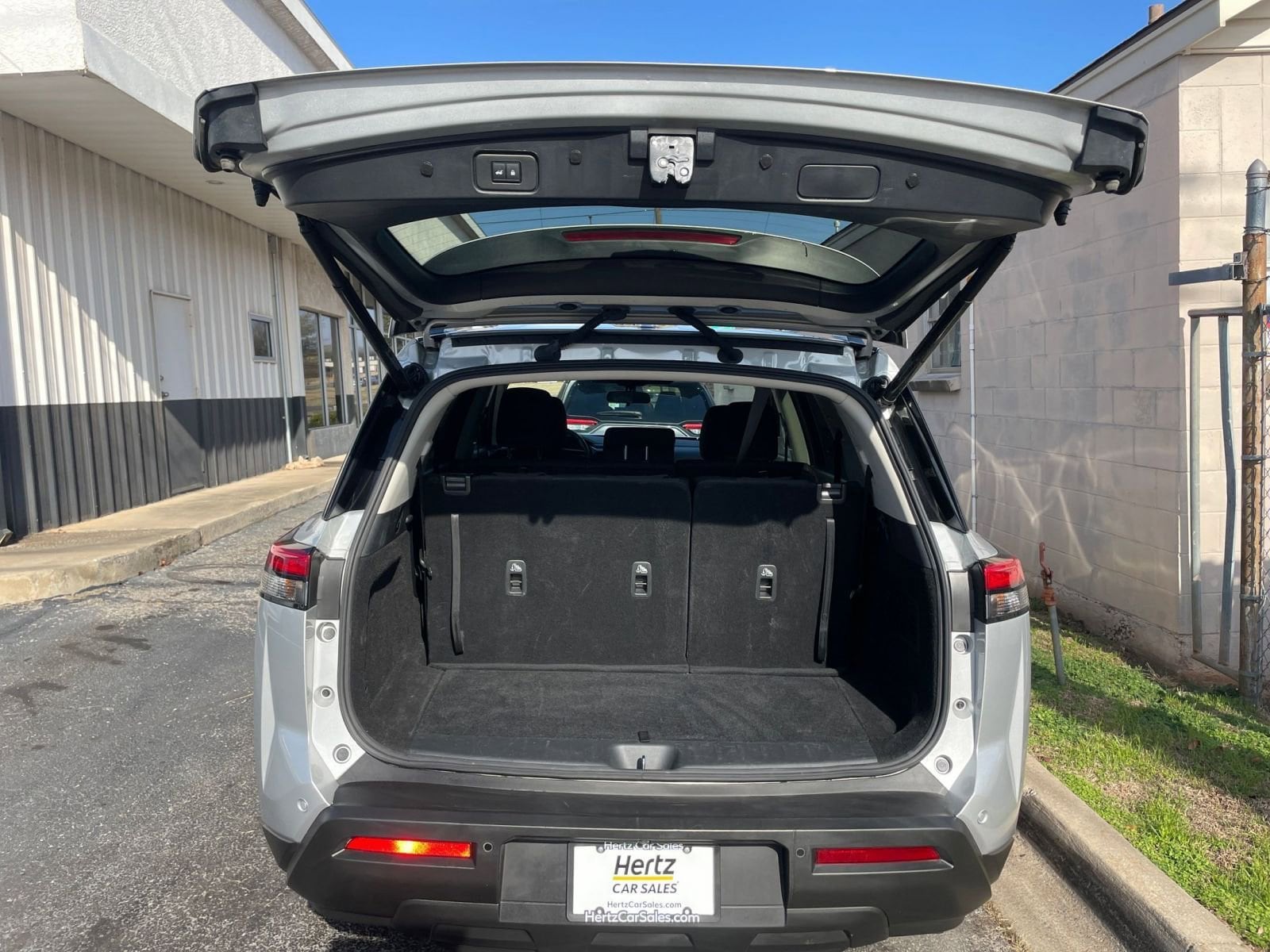 Thumbnail: 2025 Nissan Pathfinder - 31