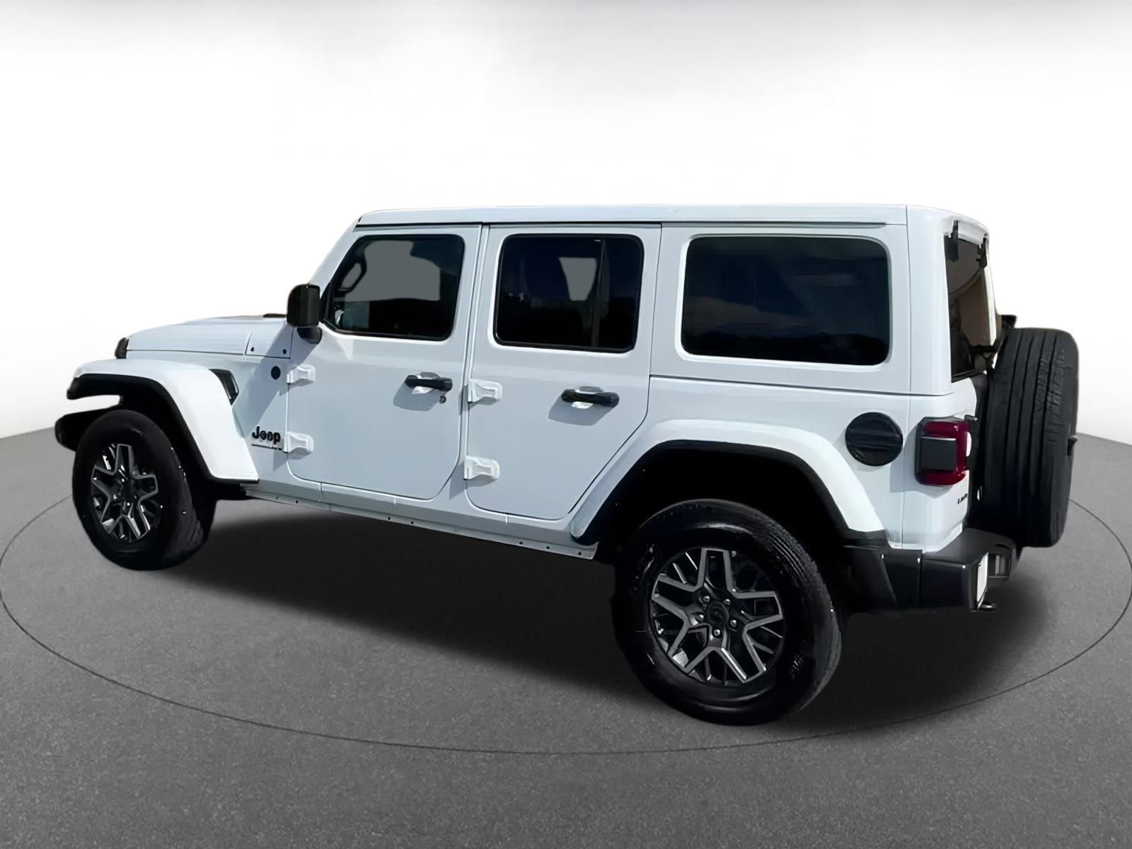 Thumbnail: 2025 Jeep Wrangler - 9