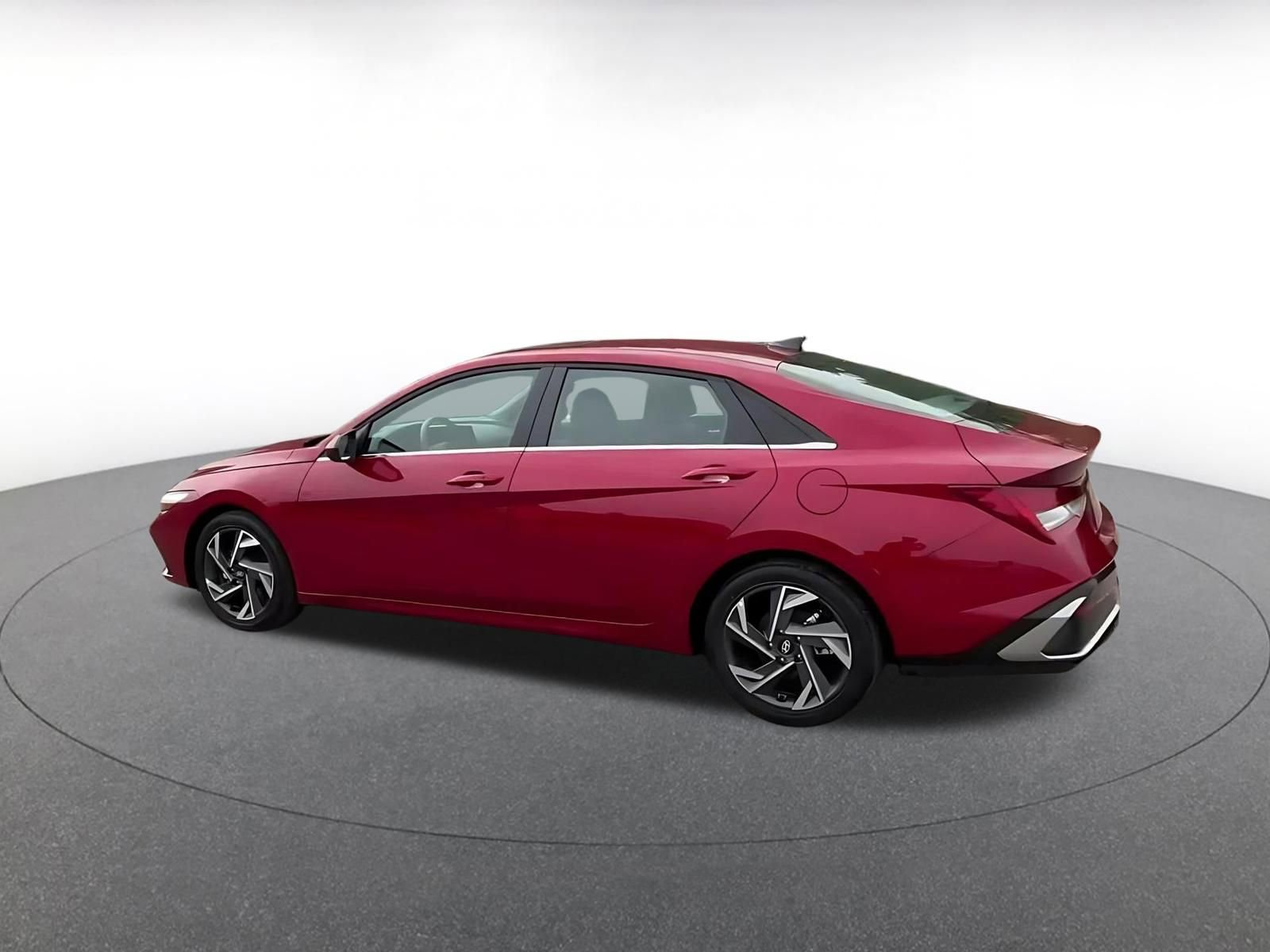 Thumbnail: 2025 Hyundai Elantra - 9