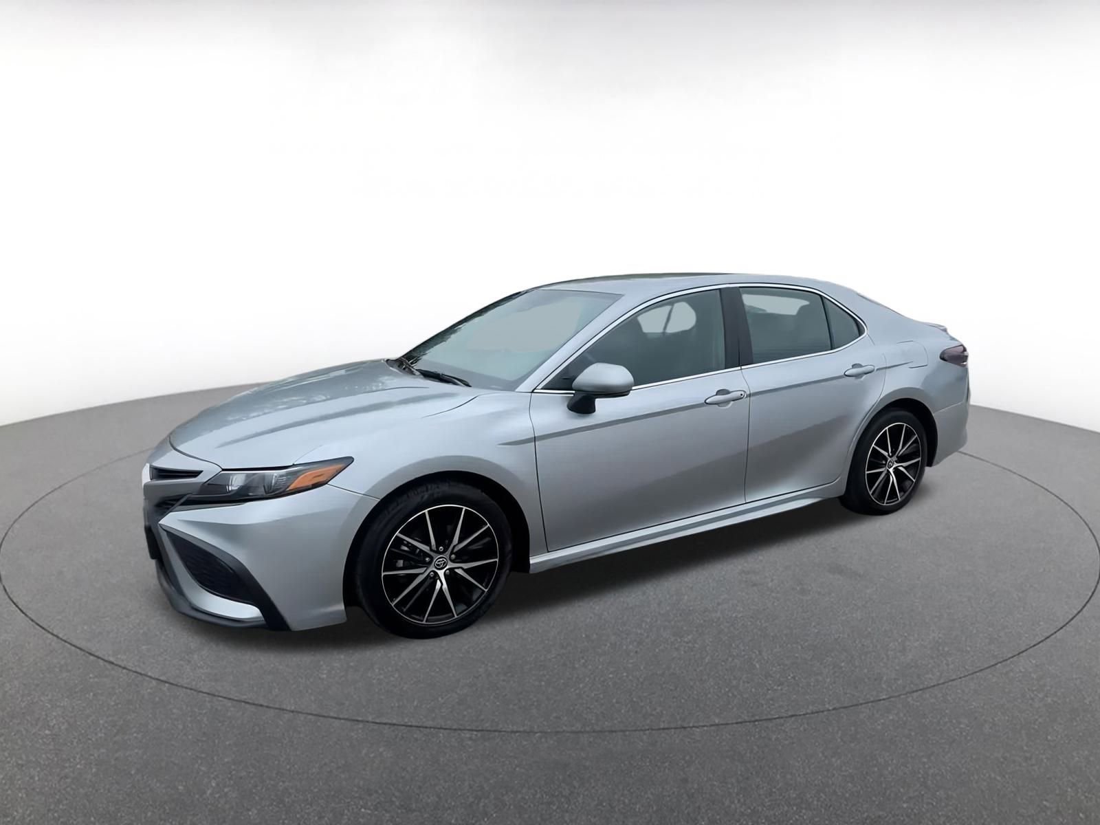 Thumbnail: 2024 Toyota Camry - 8