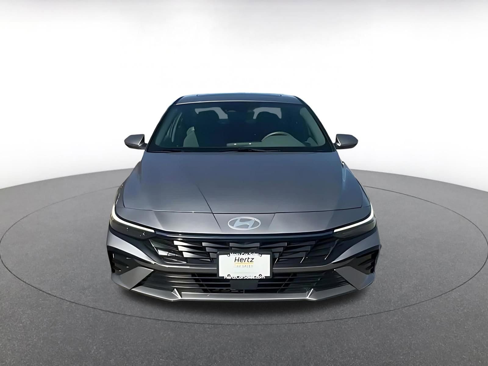 Thumbnail: 2025 Hyundai Elantra - 4