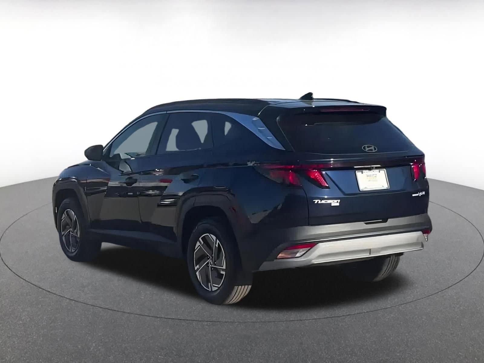 Thumbnail: 2025 Hyundai Tucson - 9