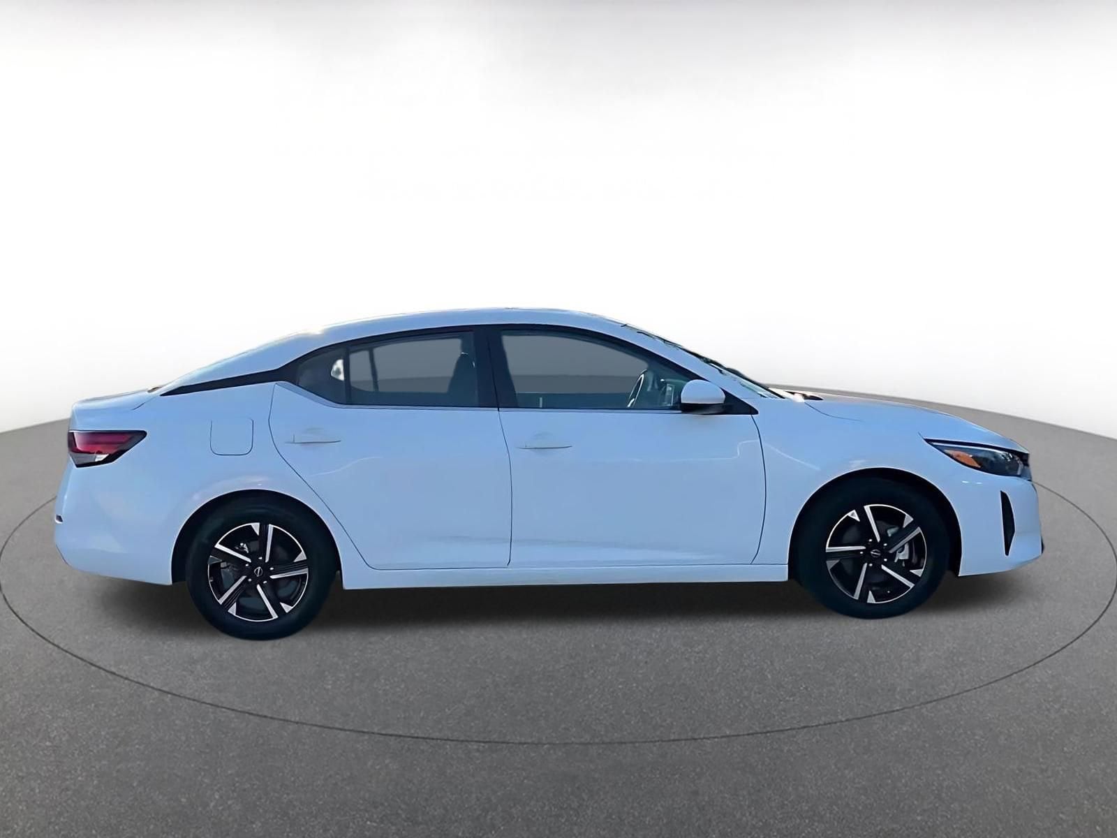 Thumbnail: 2025 Nissan Sentra - 16