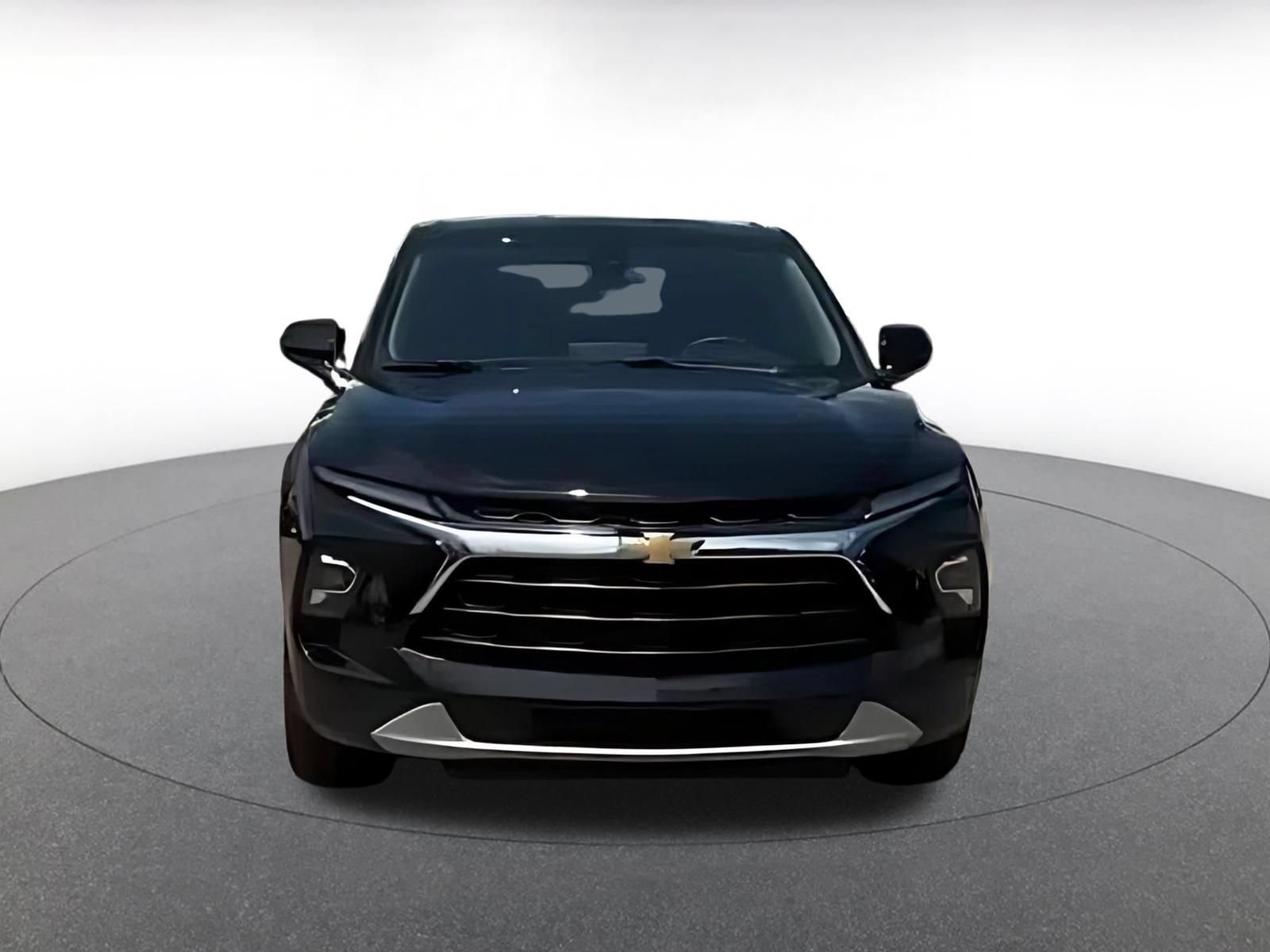 Thumbnail: 2025 Chevrolet Blazer - 4