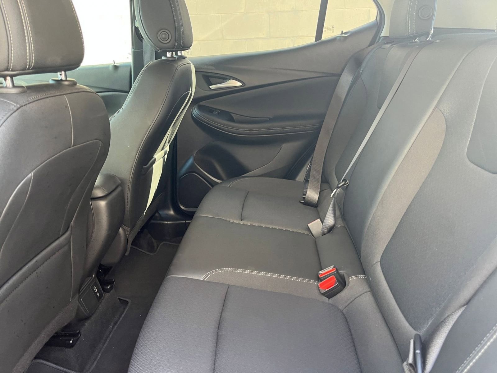 Thumbnail: 2025 Buick Encore GX - 24